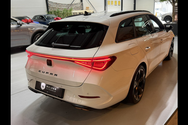 CUPRA Leon Sportstourer 1.4 e-Hybrid VZ Copper 94%SOH 245PK Garantie|BTW|ACC|Elect Trekhaak|Sfeerverl|Virtual Cockpit|Navi|CarPlay