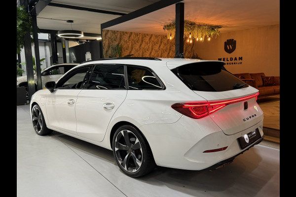 CUPRA Leon Sportstourer 1.4 e-Hybrid VZ Copper 94%SOH 245PK Garantie|BTW|ACC|Elect Trekhaak|Sfeerverl|Virtual Cockpit|Navi|CarPlay