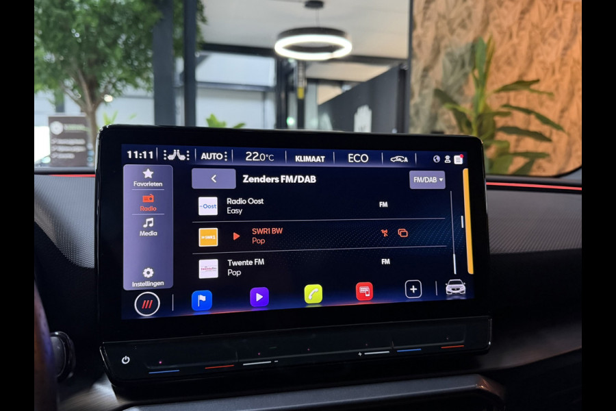 CUPRA Leon Sportstourer 1.4 e-Hybrid VZ Copper 94%SOH 245PK Garantie|BTW|ACC|Elect Trekhaak|Sfeerverl|Virtual Cockpit|Navi|CarPlay