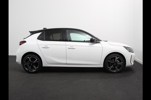 Opel Corsa 1.2 Turbo 136pk Automaat Hybrid GS Line Navigatie Apple Carplay/ Android Auto Camera Parkeersensoren Cruise Control Stoel- en stuurverwarming Lichtmetalen velgen Getinte ramen