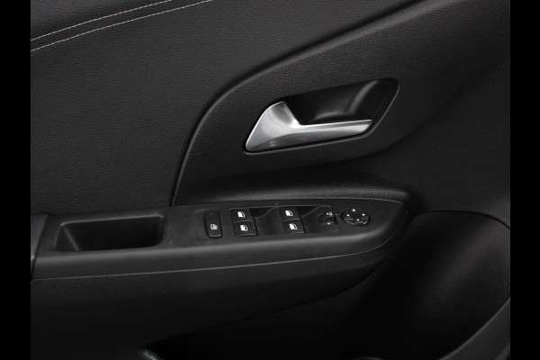 Opel Corsa 1.2 Turbo 136pk Automaat Hybrid GS Line Navigatie Apple Carplay/ Android Auto Camera Parkeersensoren Cruise Control Stoel- en stuurverwarming Lichtmetalen velgen Getinte ramen