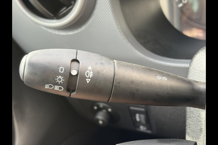 Peugeot Partner 120 1.6 BlueHDi 75 L1*MARGE!*HAAK*A/C*CRUISE*TEL*