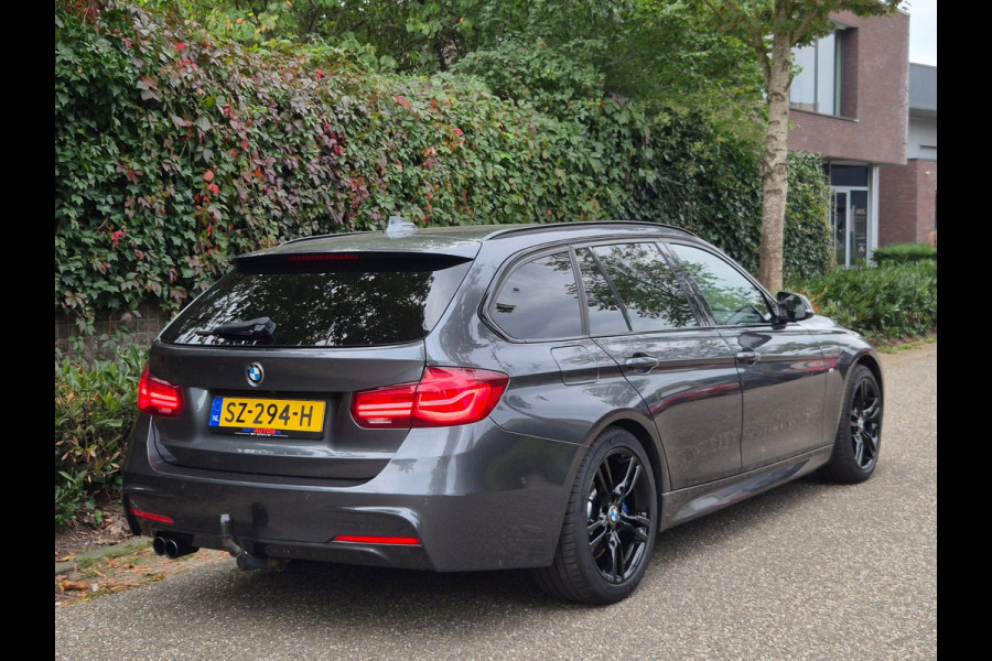 BMW 3 Serie Touring 320i Edition M Sport Shadow Executive Volle optielijst Pano M Remmen Trekhaak