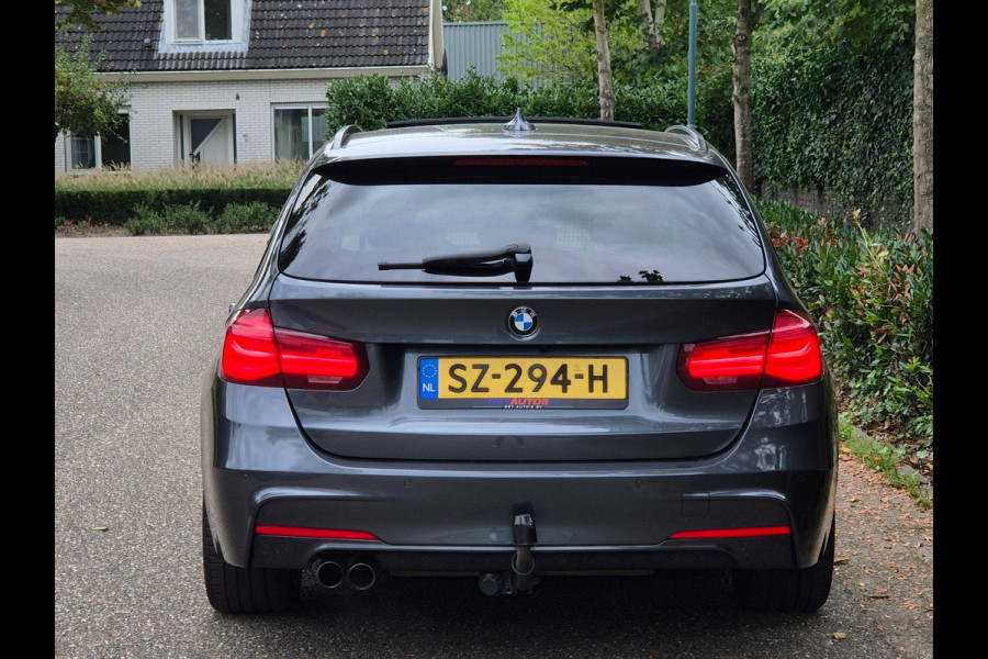 BMW 3 Serie Touring 320i Edition M Sport Shadow Executive Volle optielijst Pano M Remmen Trekhaak