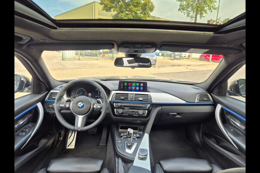 BMW 3 Serie Touring 320i Edition M Sport Shadow Executive Volle optielijst Pano M Remmen Trekhaak