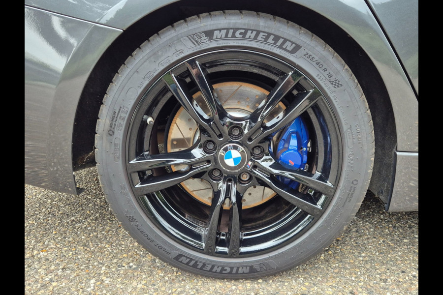 BMW 3 Serie Touring 320i Edition M Sport Shadow Executive Volle optielijst Pano M Remmen Trekhaak