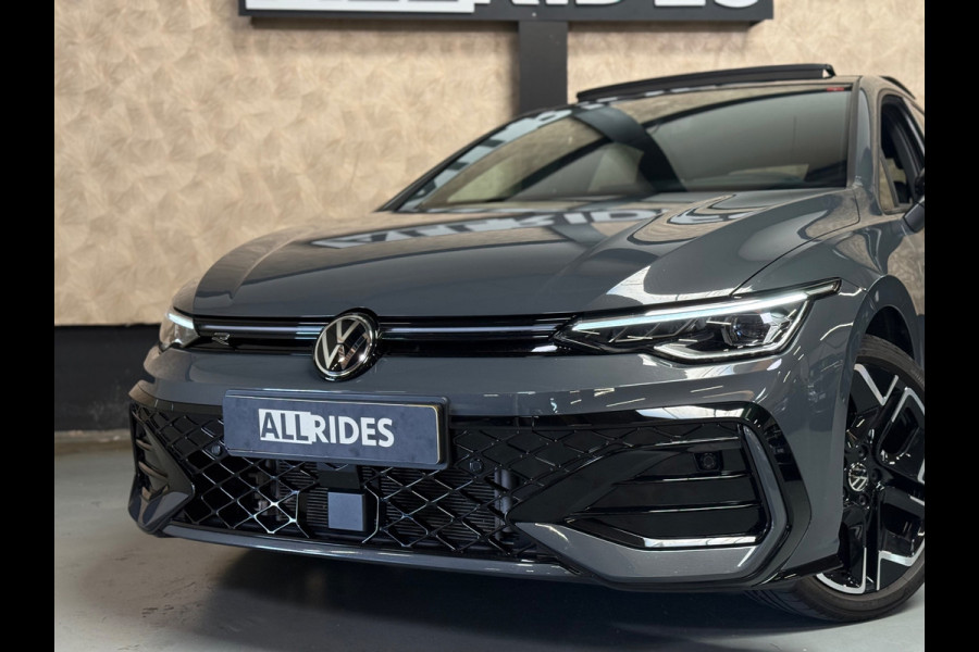 Volkswagen Golf 1.5 eTSI R-Line Edition | Pano | Trekhaak | H&K | Stuur/Stoelverwarming | HUD | Camera | Sfeerverlichting