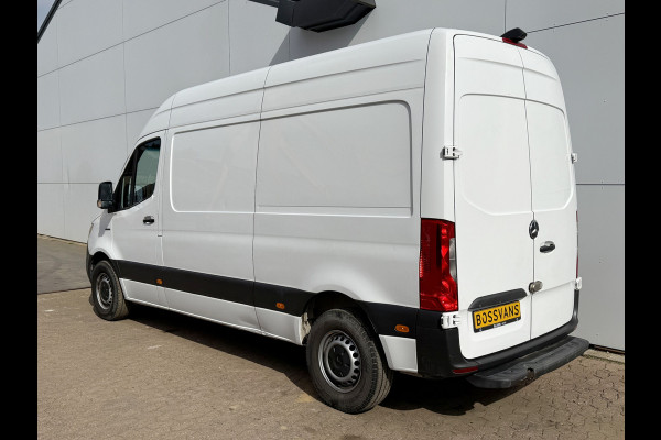 Mercedes-Benz eSprinter 312 55kWh L2H2 Elektrisch 168km WLTP 93.5% (SOH) 80kW Snelladen Climate Control Camera Laadkabel