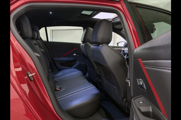 Opel Astra BWJ 2022 | 1.6 181PK Hybrid GS-LINE AUTOMAAT | TREKHAAK | PANO SCHUIFDAK | CLIMA | NAVI | WINTERPAKKET | CARPLAY | CAMERA A |