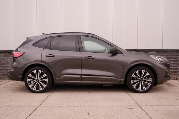 Ford Kuga 2.5 PHEV ST-Line X | Panoramadak | Elek. trekhaak | Head-Up | Carplay | BLIS | B&O