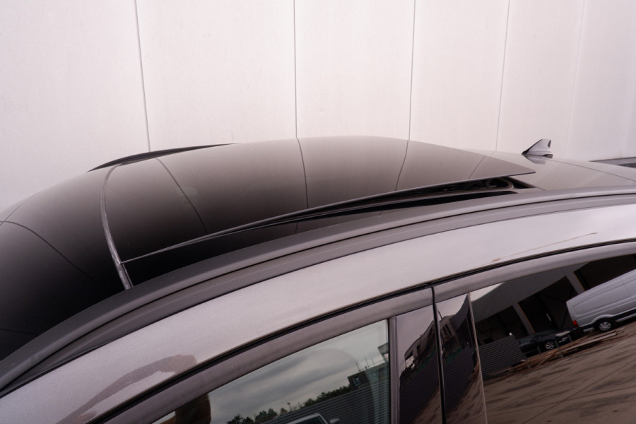 Ford Kuga 2.5 PHEV ST-Line X | Panoramadak | Elek. trekhaak | Head-Up | Carplay | BLIS | B&O