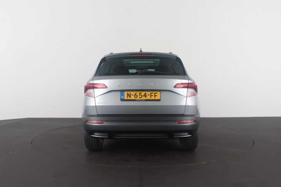 Škoda Karoq 1.5 TSI ACT Style > Pano.schuif/Camera/keyless/19 inch