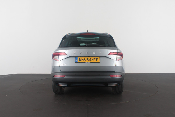 Škoda Karoq 1.5 TSI ACT Style > Pano.schuif/Camera/keyless/19 inch