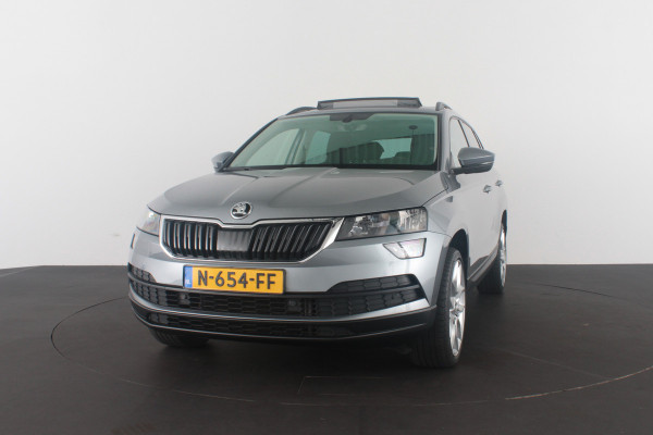 Škoda Karoq 1.5 TSI ACT Style > Pano.schuif/Camera/keyless/19 inch