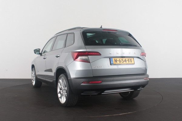 Škoda Karoq 1.5 TSI ACT Style > Pano.schuif/Camera/keyless/19 inch