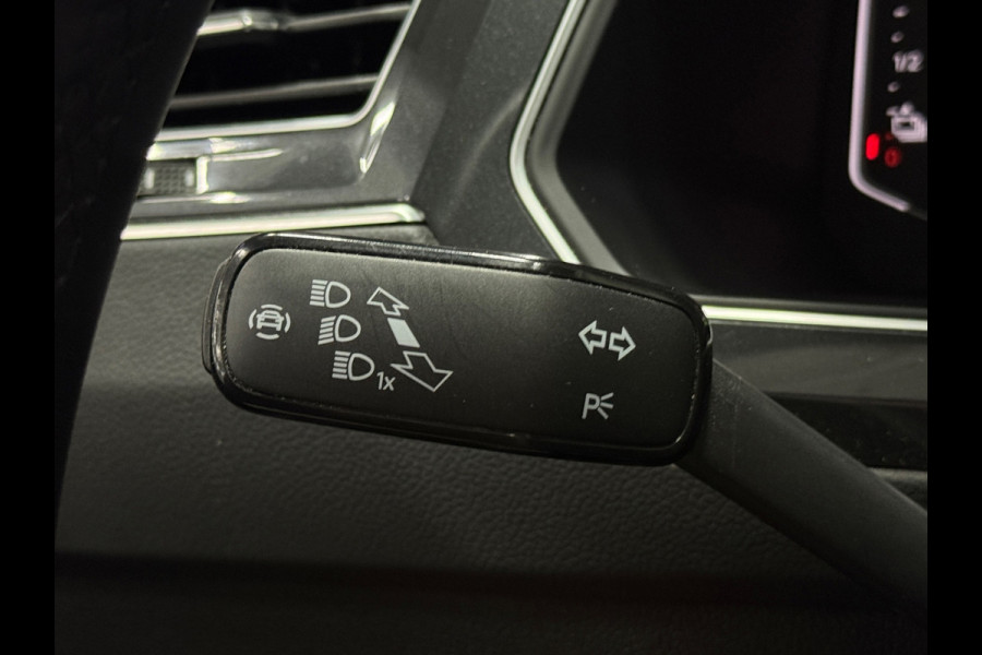 Volkswagen Tiguan 1.4 TSI eHybrid 245 PK 3x R-Line Aut.| Pano | Virtual |Camera | Matrix | Keyless |ACC