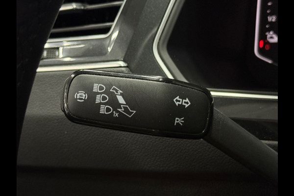 Volkswagen Tiguan 1.4 TSI eHybrid 245 PK 3x R-Line Aut.| Pano | Virtual |Camera | Matrix | Keyless |ACC