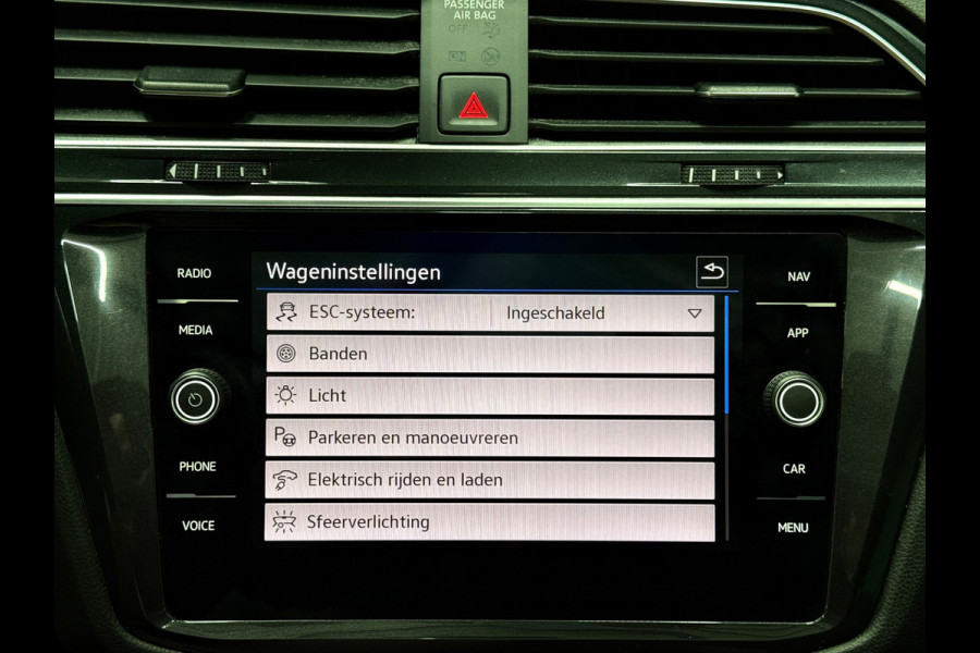 Volkswagen Tiguan 1.4 TSI eHybrid 245 PK 3x R-Line Aut.| Pano | Virtual |Camera | Matrix | Keyless |ACC