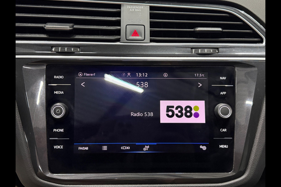 Volkswagen Tiguan 1.4 TSI eHybrid 245 PK 3x R-Line Aut.| Pano | Virtual |Camera | Matrix | Keyless |ACC