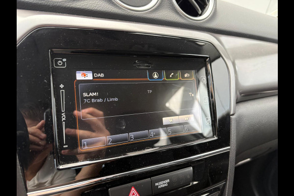 Suzuki Vitara 1.5 Full-Hybrid 116PK Automaat Select Navigatie/Camera/Adapt.-cruise/Stoelverwarming