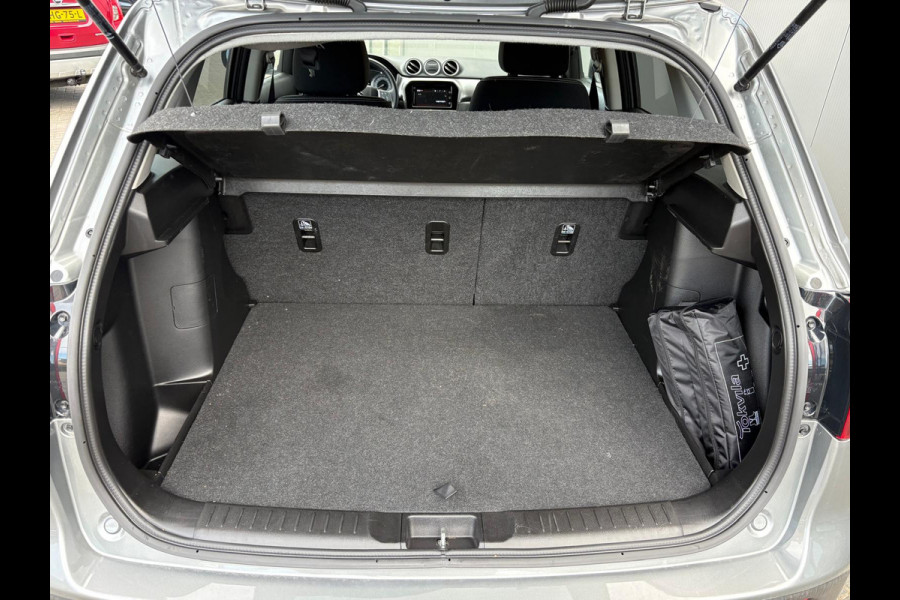 Suzuki Vitara 1.5 Full-Hybrid 116PK Automaat Select Navigatie/Camera/Adapt.-cruise/Stoelverwarming