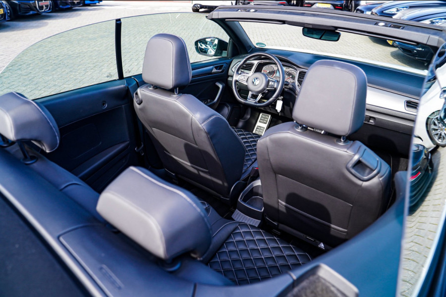 Volkswagen T-Roc Cabrio 1.5 TSI R-Line | Luxe Leder | Ruitjes leer | Trekhaak | Stoelverwarming | Facelift | Vlak R-line Stuur |