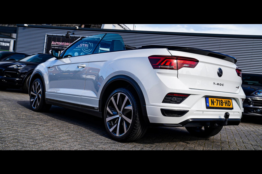 Volkswagen T-Roc Cabrio 1.5 TSI R-Line | Luxe Leder | Ruitjes leer | Trekhaak | Stoelverwarming | Facelift | Vlak R-line Stuur |