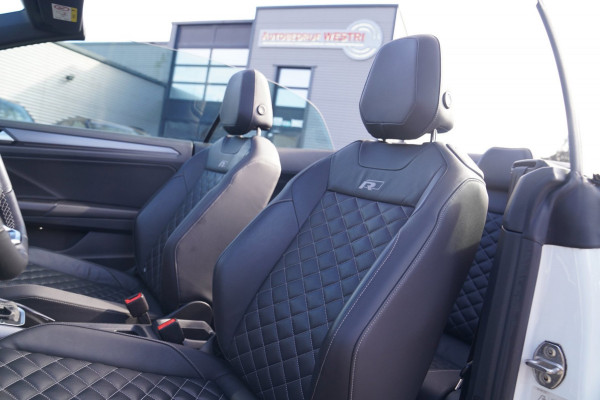 Volkswagen T-Roc Cabrio 1.5 TSI R-Line | Luxe Leder | Ruitjes leer | Trekhaak | Stoelverwarming | Facelift | Vlak R-line Stuur |