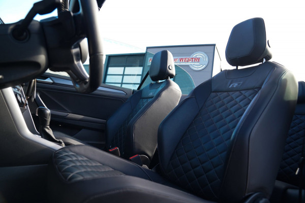 Volkswagen T-Roc Cabrio 1.5 TSI R-Line | Luxe Leder | Ruitjes leer | Trekhaak | Stoelverwarming | Facelift | Vlak R-line Stuur |