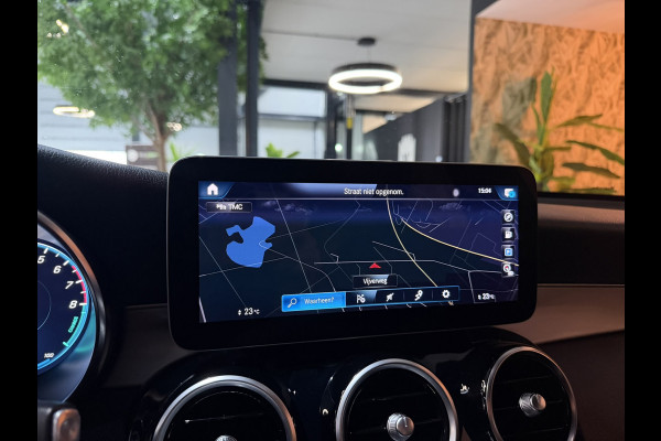 Mercedes-Benz GLC 300e 4MATIC AMG Garantie|360° Camera|MULTIBEAM LED|ACC|Leder|Navi|Trekhaak|Rijklaar