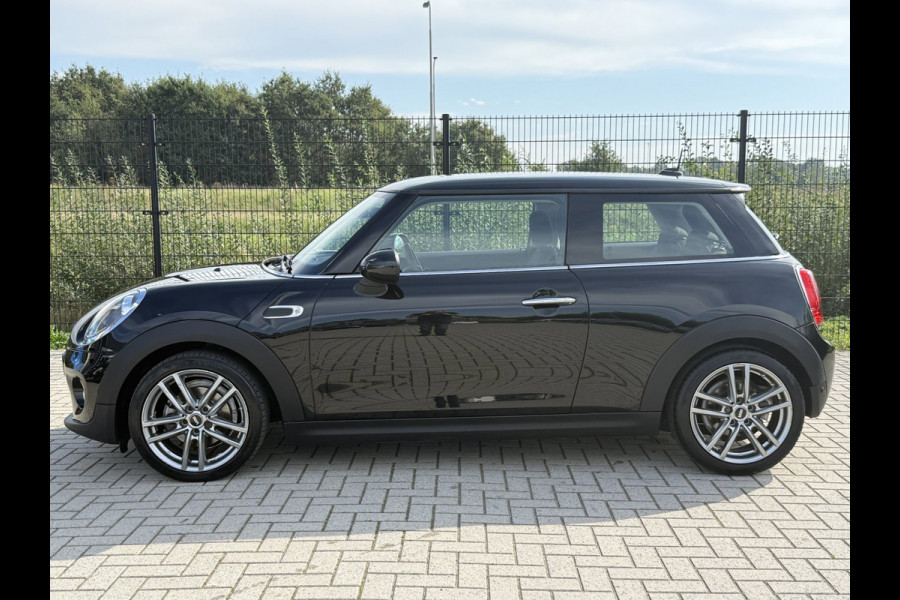 MINI 3-deurs 1.5 Cooper | PDC | Bluetooth | NAVI | Cruise Control |
