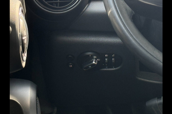 MINI 3-deurs 1.5 Cooper | PDC | Bluetooth | NAVI | Cruise Control |