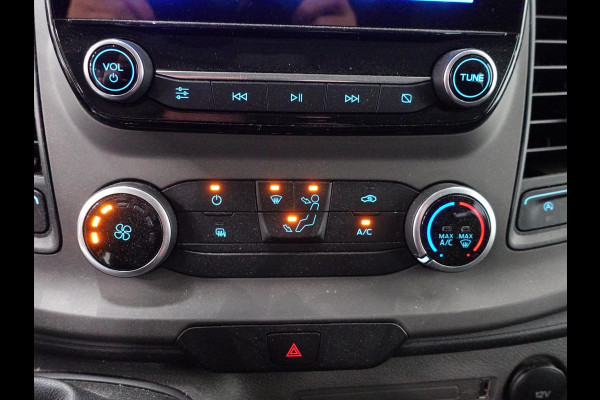 Ford Transit Custom 300 2.0 TDCI L2H1 Trend Dubbele Cabine Airco Bluetooth Navigatie Trekhaak