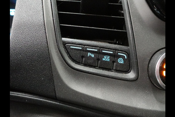 Ford Transit Custom 300 2.0 TDCI L2H1 Trend Dubbele Cabine Airco Bluetooth Navigatie Trekhaak