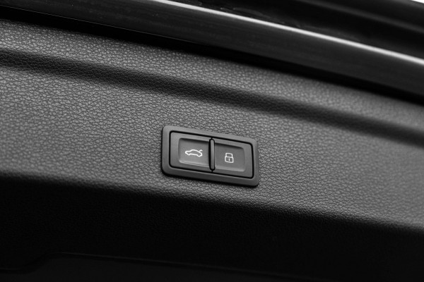 Audi Q3 Sportback 45 TFSI e Advanced Edition S-Line 1e Eig Ambiance Camera Keyless 21'' ABT