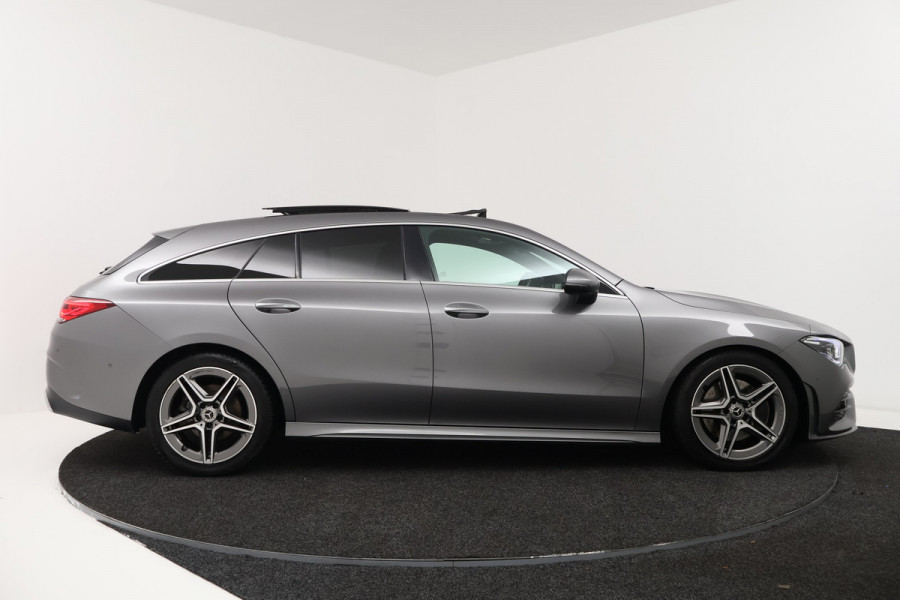 Mercedes-Benz CLA-Klasse Shooting Brake 200 Premium Plus (PANORAMADAK, SFEERVERLICHTING, HEAD-UP, CAMERA, ELEKT. STOELEN)