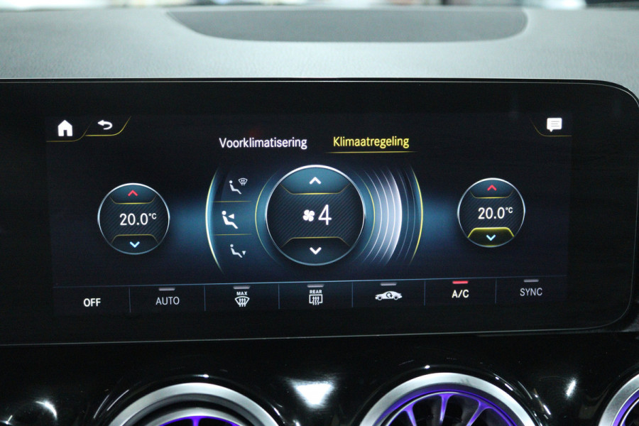Mercedes-Benz GLA 250 e AMG Line (SFEERVERLICHTING, CAMERA, STOELVERWARMING, LED, 1e EIGENAAR)