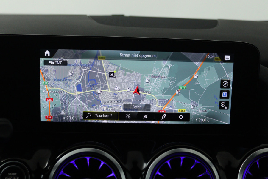 Mercedes-Benz GLA 250 e AMG Line (SFEERVERLICHTING, CAMERA, STOELVERWARMING, LED, 1e EIGENAAR)