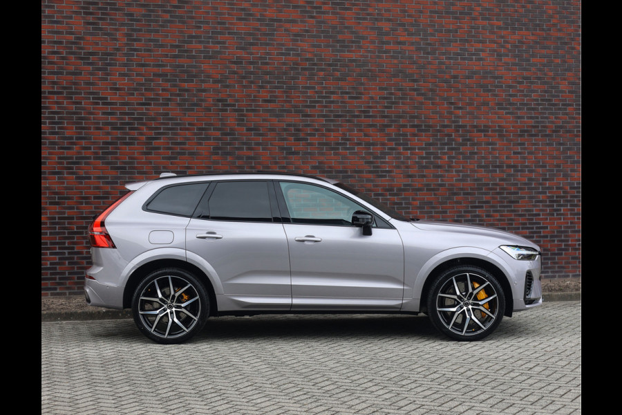 Volvo XC60 T8 AWD Polestar Engineered | Pano - Trekhaak - Bowers&Wilkins