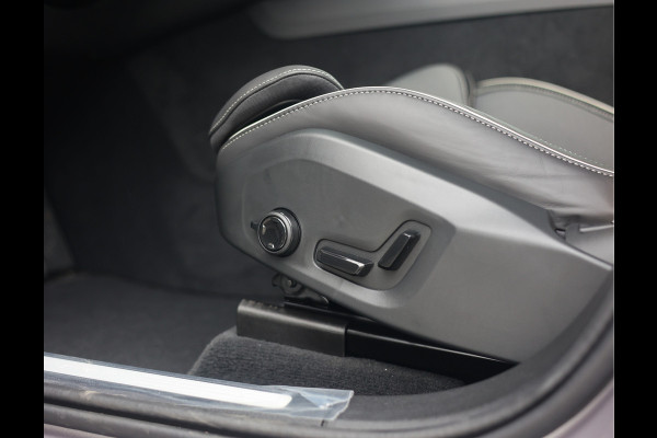 Volvo XC60 T8 AWD Polestar Engineered | Pano - Trekhaak - Bowers&Wilkins
