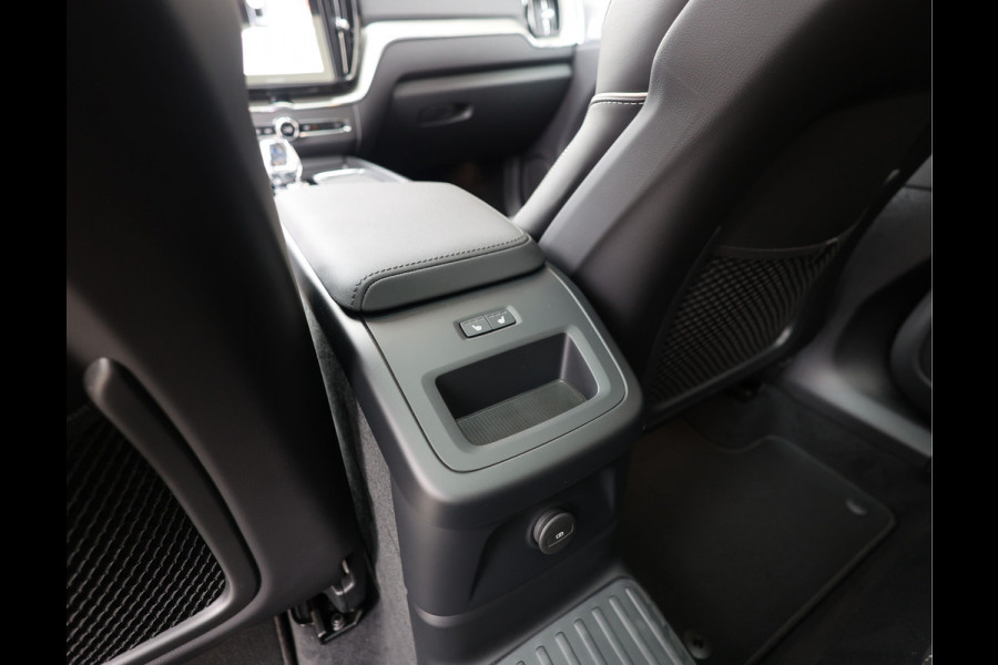 Volvo XC60 T8 AWD Polestar Engineered | Pano - Trekhaak - Bowers&Wilkins