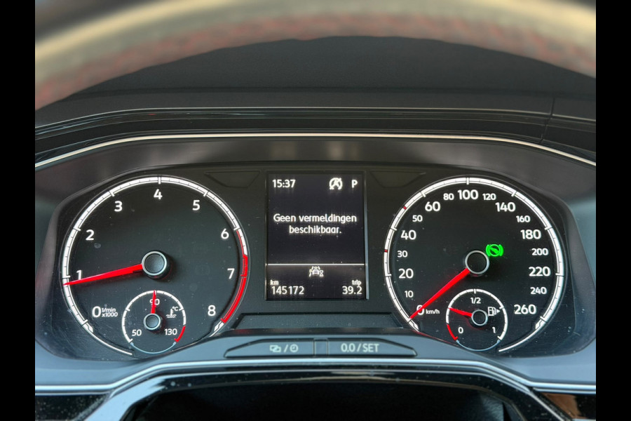Volkswagen Polo 2.0 TSI GTI 200PK (CARPLAY, PARKEERSENSOREN V+A, AUTOMAAT, IQ LIGHTS, CRUISE CONTROL, BLEUTOOTH, GOED ONDH)