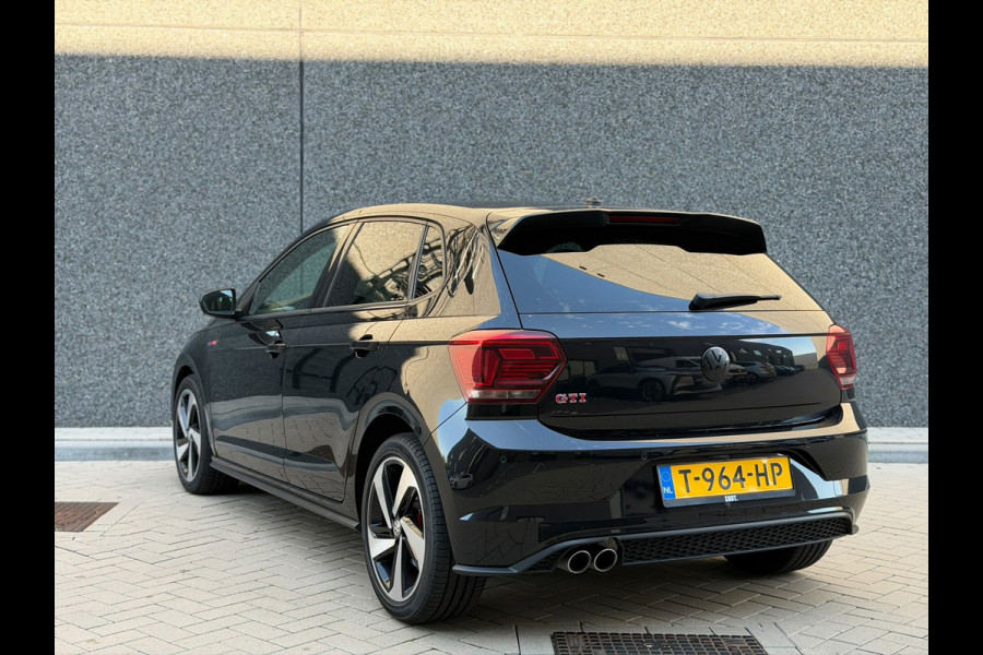 Volkswagen Polo 2.0 TSI GTI 200PK (CARPLAY, PARKEERSENSOREN V+A, AUTOMAAT, IQ LIGHTS, CRUISE CONTROL, BLEUTOOTH, GOED ONDH)