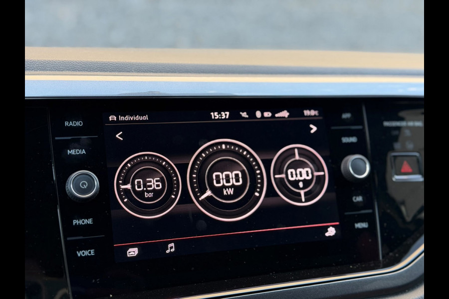 Volkswagen Polo 2.0 TSI GTI 200PK (CARPLAY, PARKEERSENSOREN V+A, AUTOMAAT, IQ LIGHTS, CRUISE CONTROL, BLEUTOOTH, GOED ONDH)