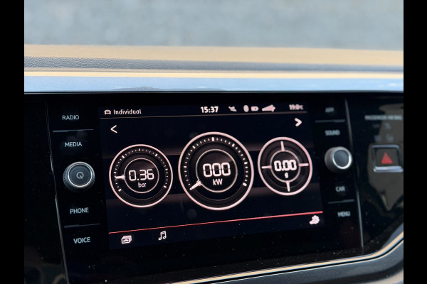 Volkswagen Polo 2.0 TSI GTI 200PK (CARPLAY, PARKEERSENSOREN V+A, AUTOMAAT, IQ LIGHTS, CRUISE CONTROL, BLEUTOOTH, GOED ONDH)