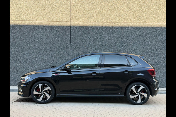 Volkswagen Polo 2.0 TSI GTI 200PK (CARPLAY, PARKEERSENSOREN V+A, AUTOMAAT, IQ LIGHTS, CRUISE CONTROL, BLEUTOOTH, GOED ONDH)