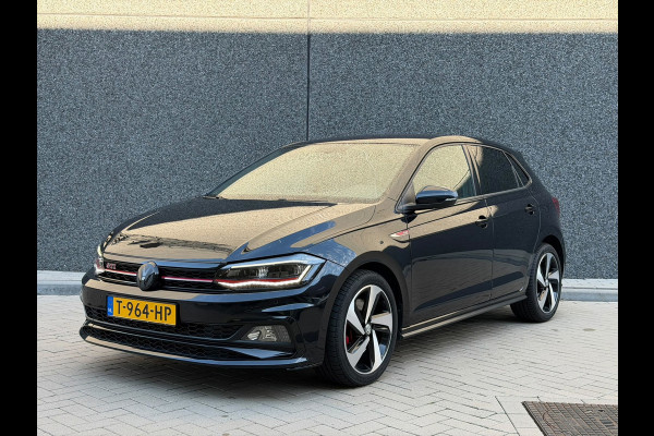 Volkswagen Polo 2.0 TSI GTI 200PK (CARPLAY, PARKEERSENSOREN V+A, AUTOMAAT, IQ LIGHTS, CRUISE CONTROL, BLEUTOOTH, GOED ONDH)