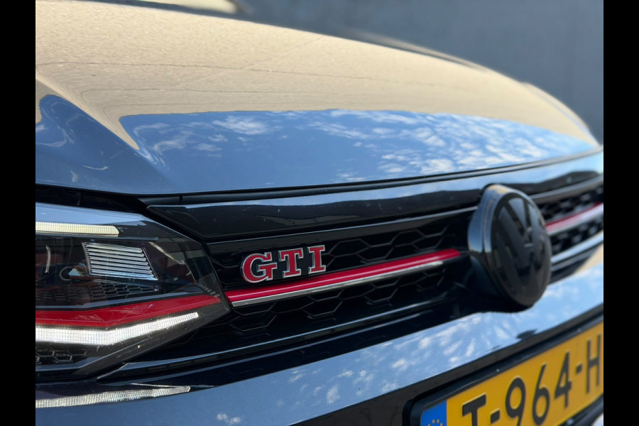 Volkswagen Polo 2.0 TSI GTI 200PK (CARPLAY, PARKEERSENSOREN V+A, AUTOMAAT, IQ LIGHTS, CRUISE CONTROL, BLEUTOOTH, GOED ONDH)