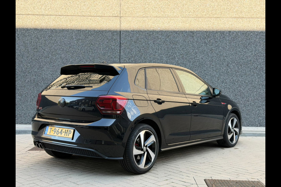 Volkswagen Polo 2.0 TSI GTI 200PK (CARPLAY, PARKEERSENSOREN V+A, AUTOMAAT, IQ LIGHTS, CRUISE CONTROL, BLEUTOOTH, GOED ONDH)