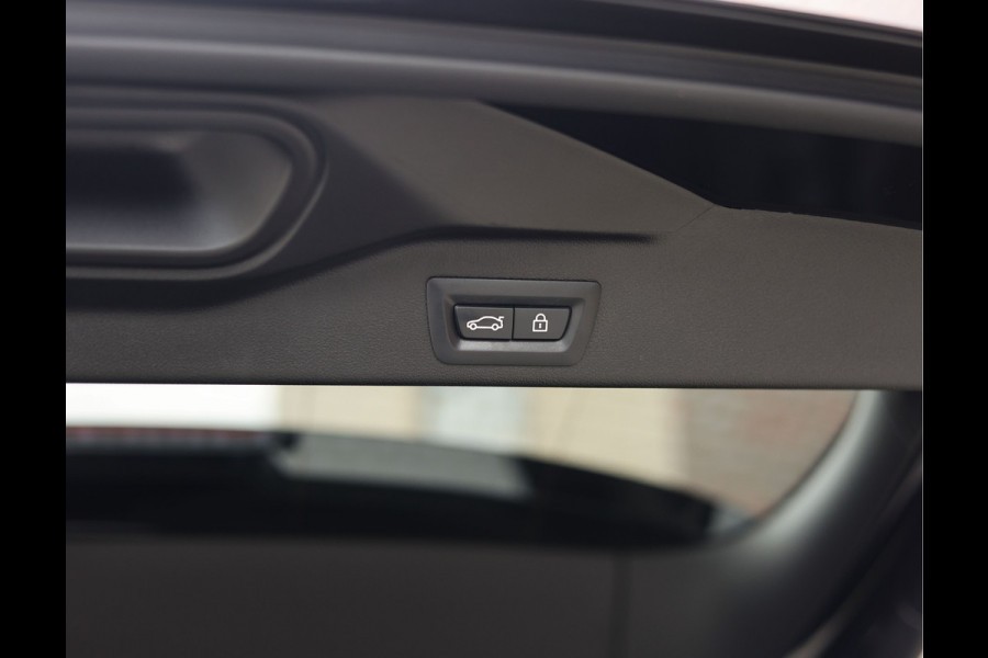 BMW X5 45e xDrive | Sky - HUD - Volleder - Massage